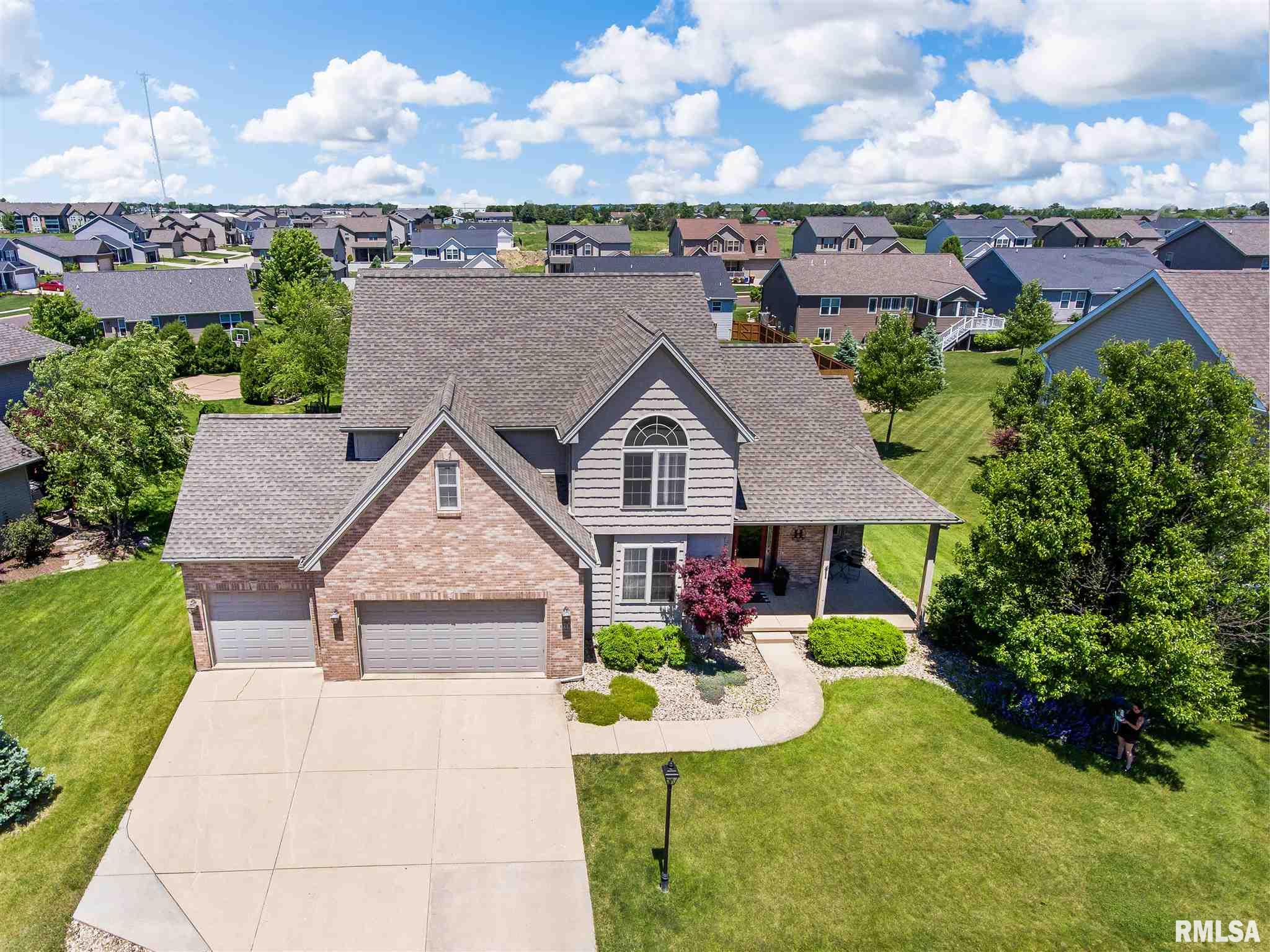1759 Kingsbury Road Washington, IL 61571 - Photo 2 of 50 Gallery Image 2