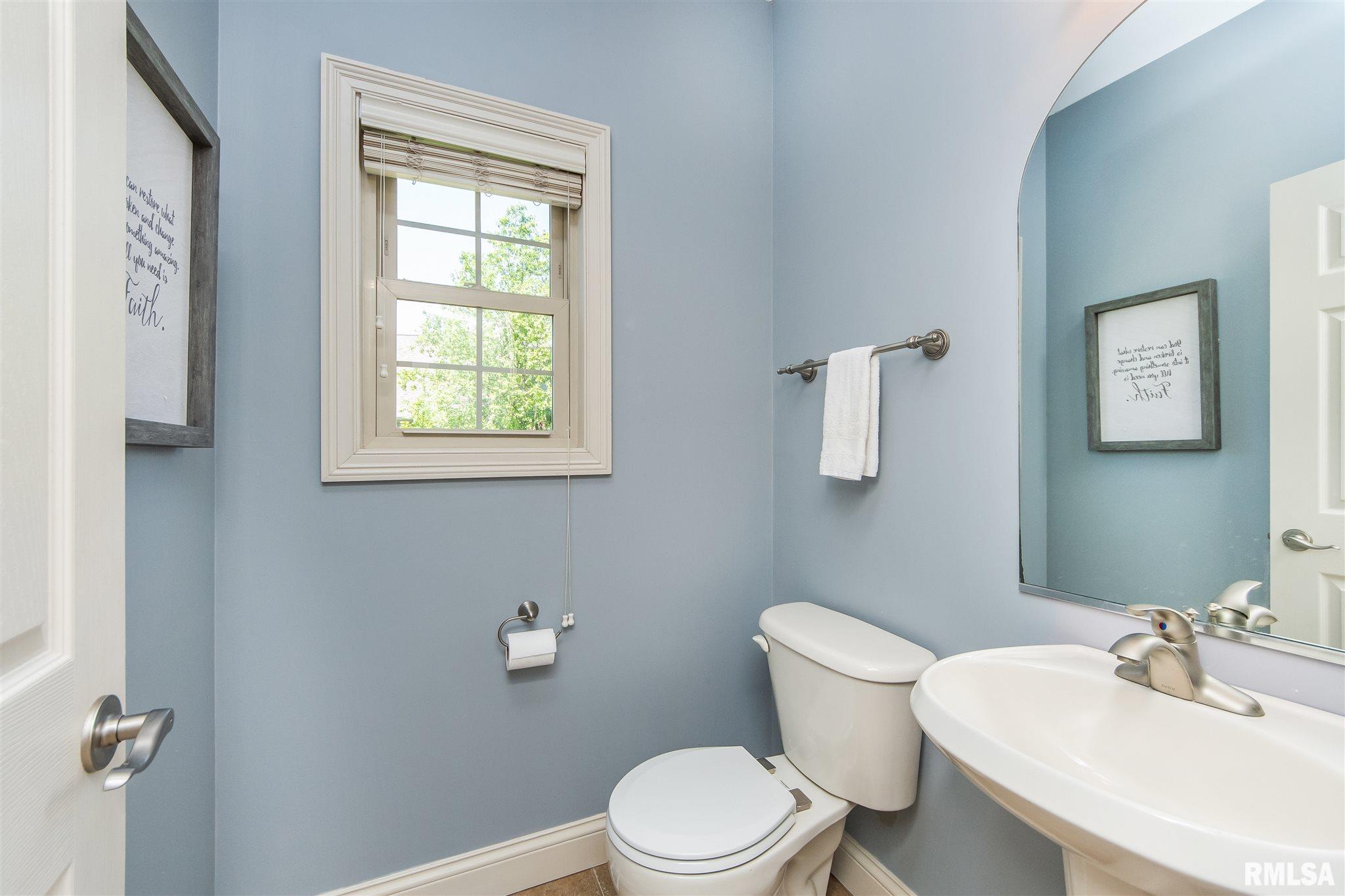 1759 Kingsbury Road Washington, IL 61571 - Photo 28 of 50 Gallery Image 28