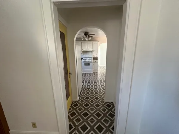 $2,200 | 9 South Seward Avenue, Endicott, NY 13760