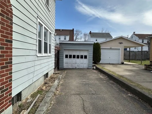 $2,200 | 9 South Seward Avenue, Endicott, NY 13760