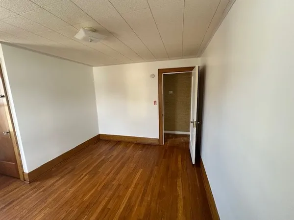 $2,200 | 9 South Seward Avenue, Endicott, NY 13760
