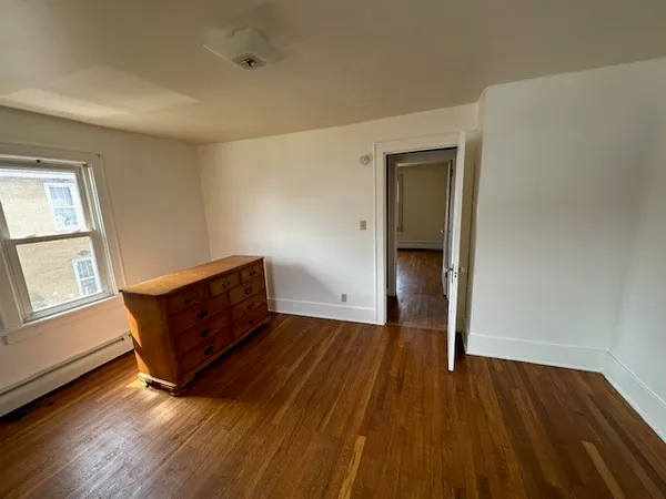 $2,200 | 9 South Seward Avenue, Endicott, NY 13760