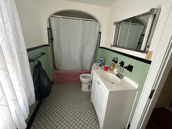 $2,200 | 9 South Seward Avenue, Endicott, NY 13760