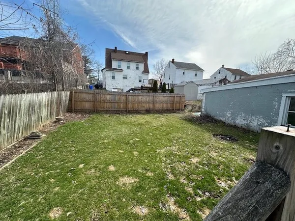 $2,200 | 9 South Seward Avenue, Endicott, NY 13760