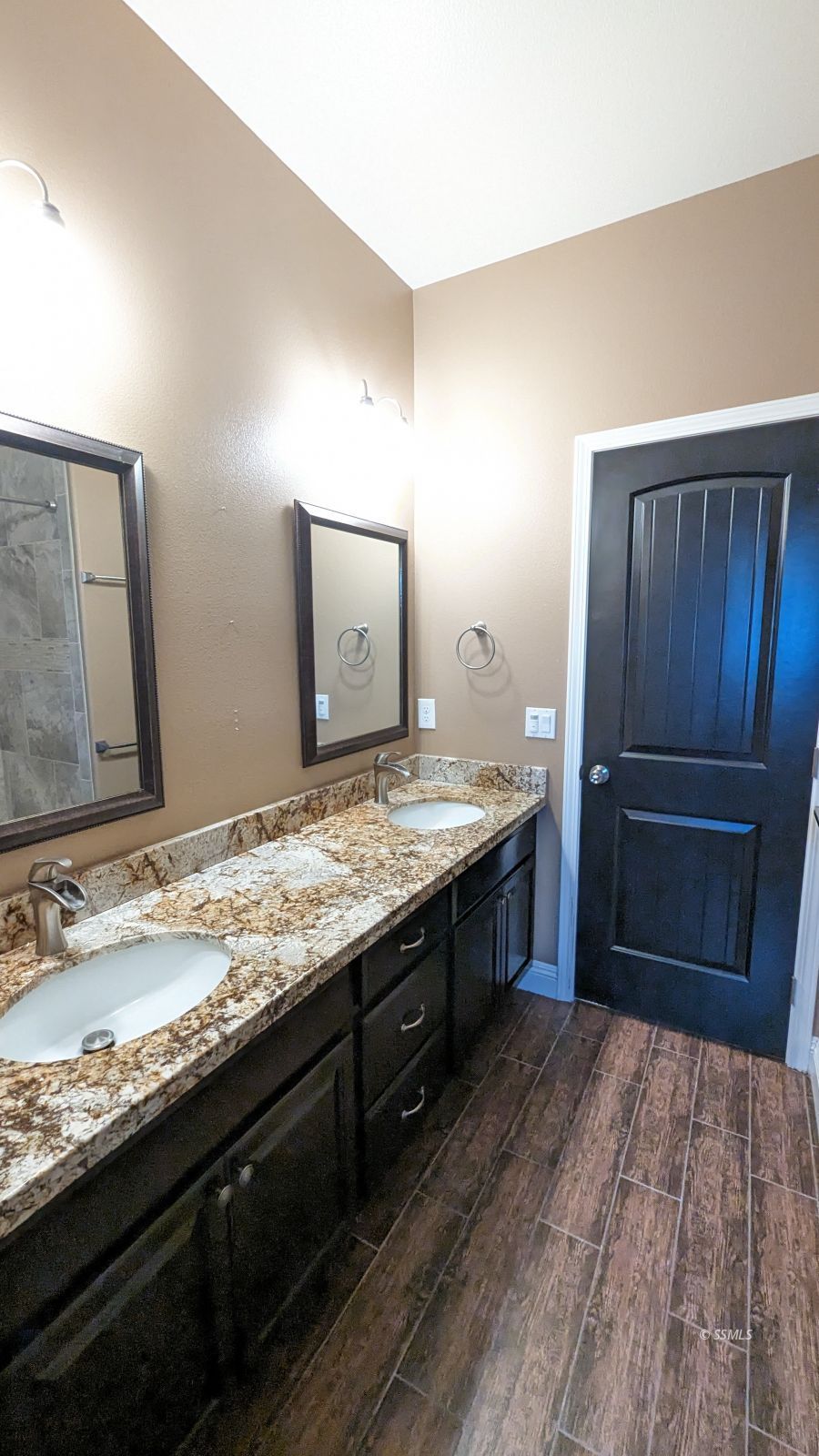 1811 Welcome Way Ridgecrest, CA 93555 - Photo 14 of 34
