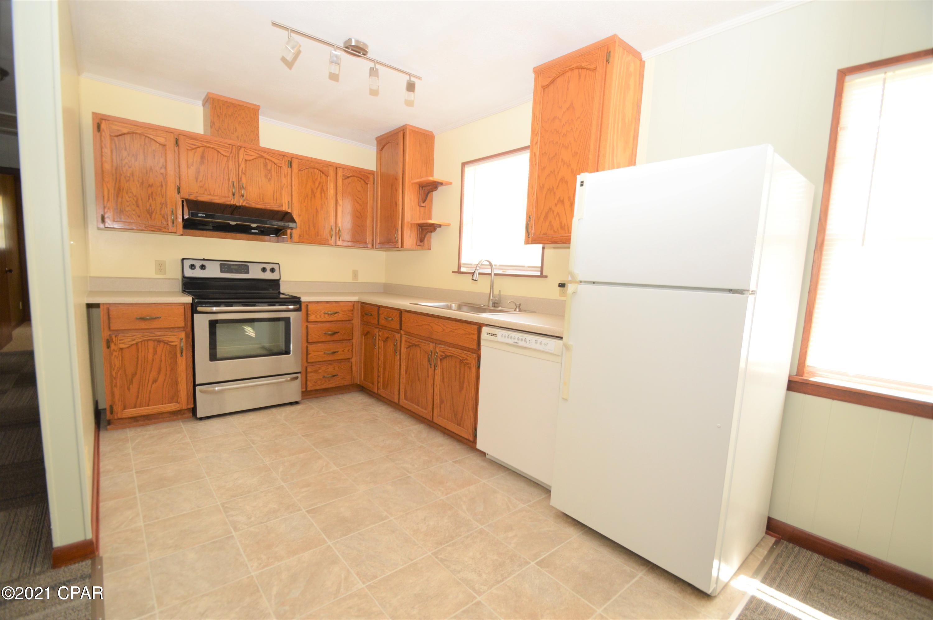 24941 Bates Road Altha, FL 32421 - Photo 4 of 19 Gallery Image 4