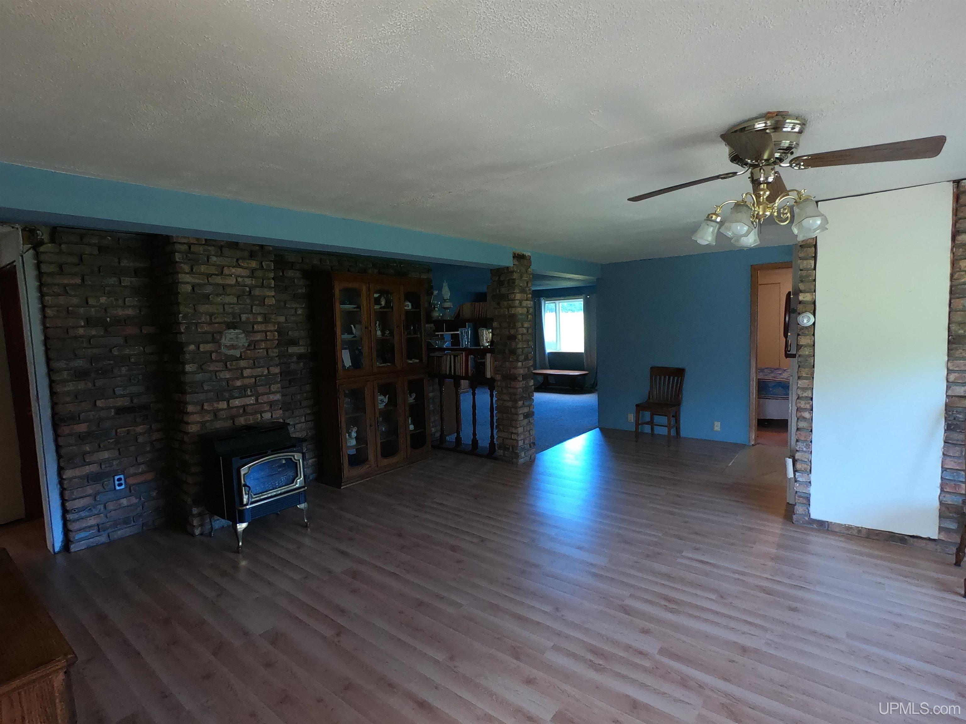 6224 D Road Bark River, MI 49807 - Photo 6 of 16