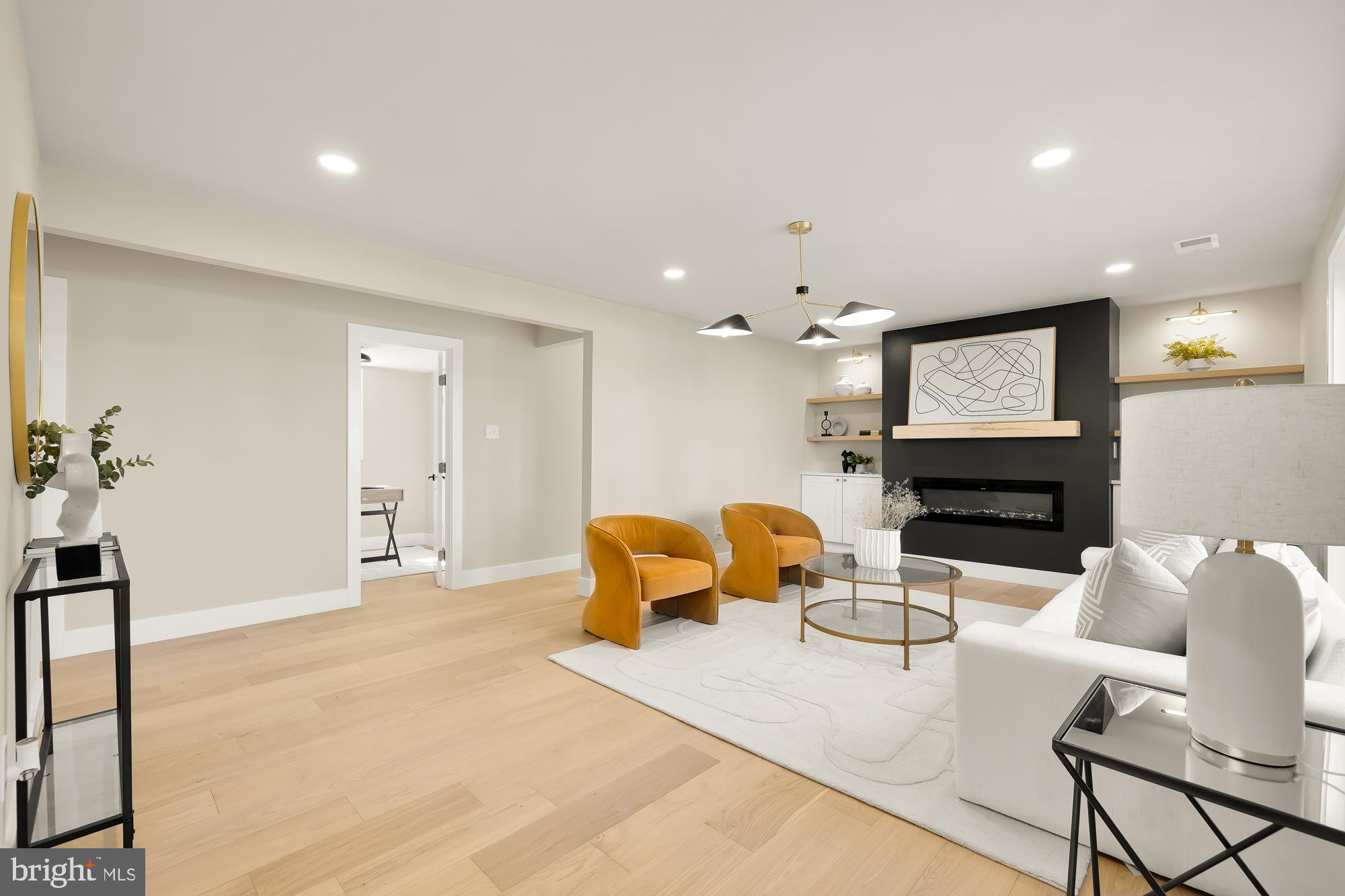 9830 Watkins Road Gaithersburg, MD 20882 - Photo 5 of 86 Gallery Image 5