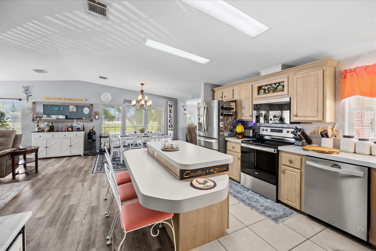 508 Thames Bluff Ridge, Unit D22 Fort Pierce, FL 34982 - Photo 6 of 34 06-thames in-12