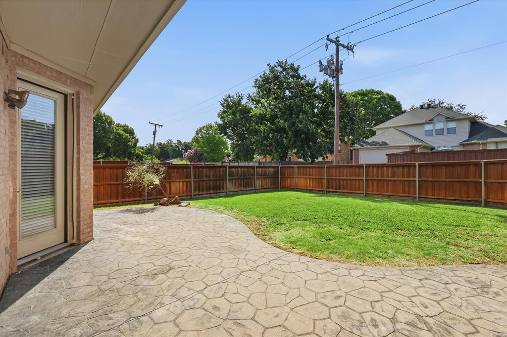 944 Hedgcoxe Road Plano, TX 75025 - Photo 34 of 40