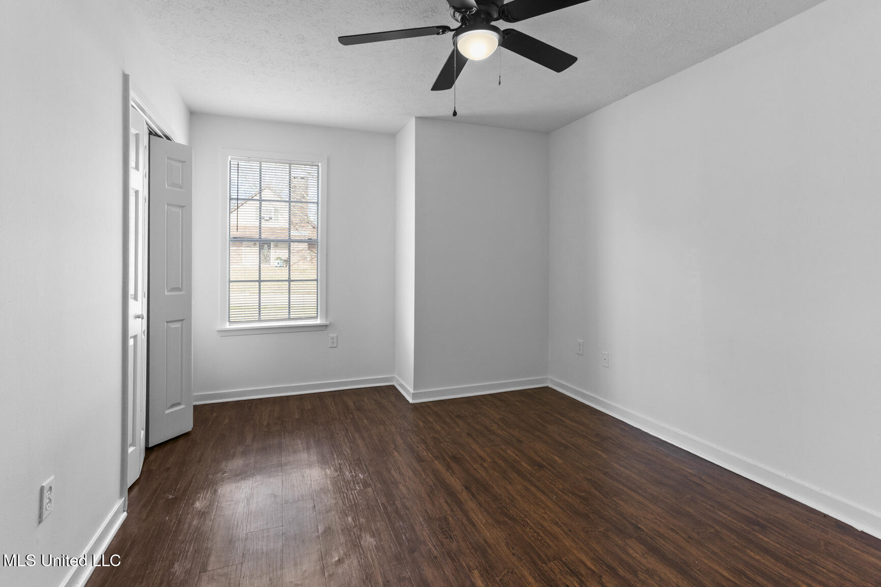 1522 Hawthorne Place Clinton, MS 39056 - Photo 13 of 21 1522 Hawthorne Pl-14