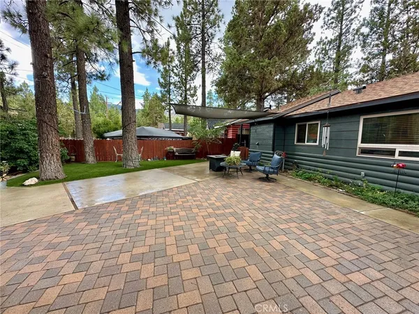 $399,000 | 867 B Lane, Big Bear City, CA 92314