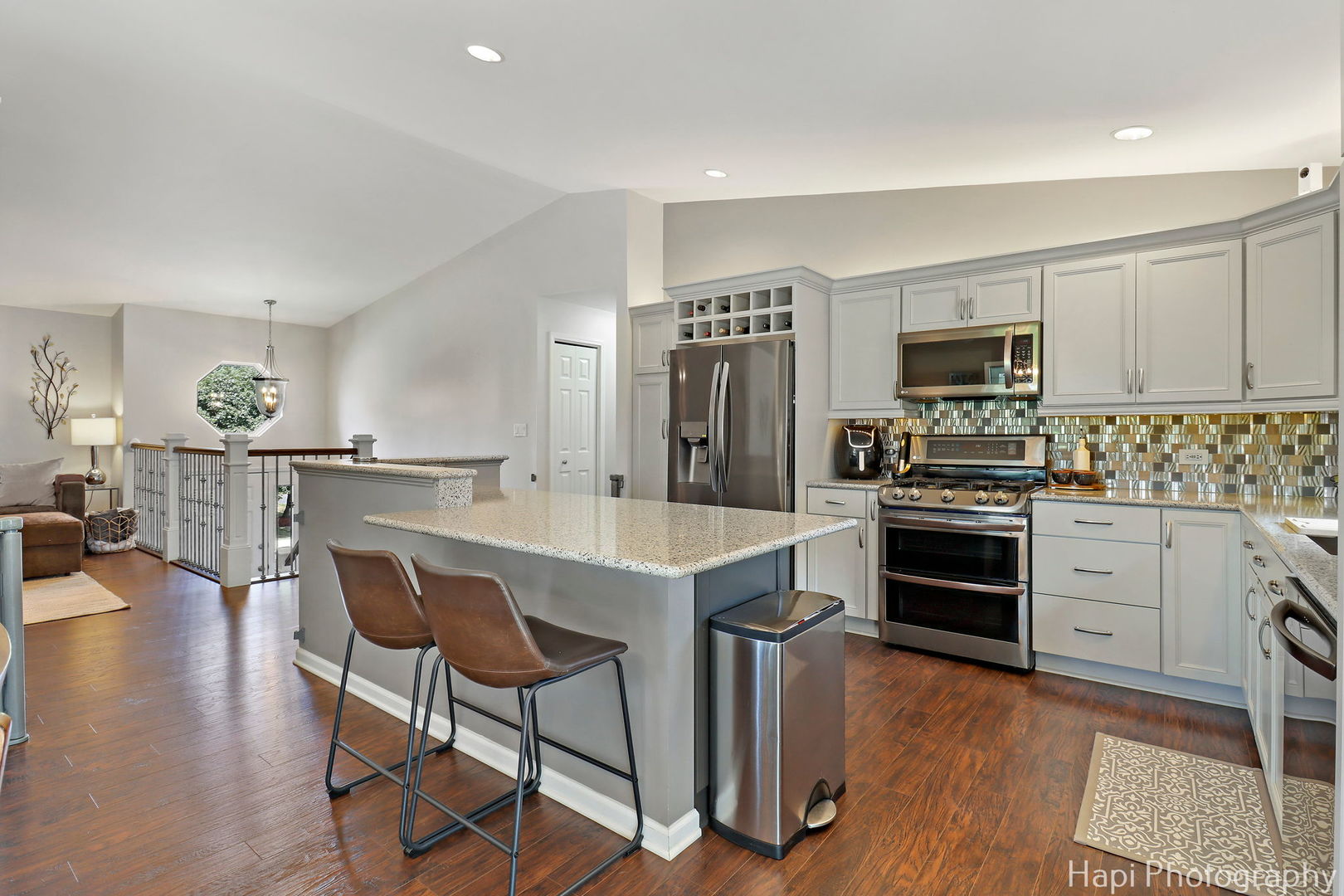 809 West Sheridan Road McHenry, IL 60051 - Photo 10 of 34 Gallery Image 10