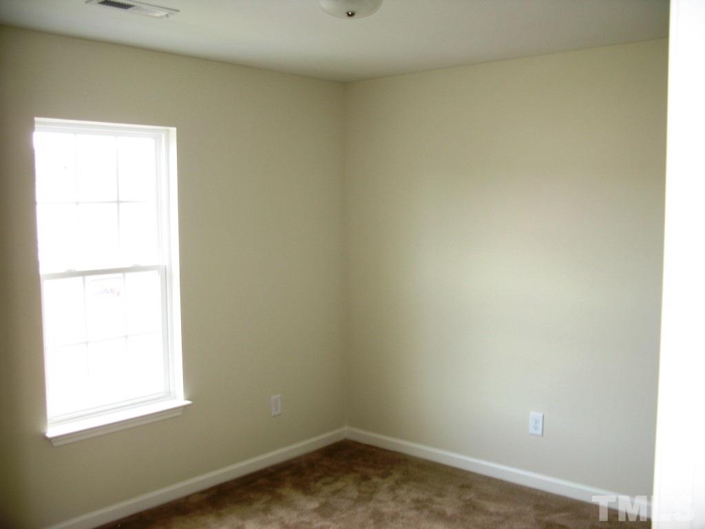 2709 Maybrook Crossing Drive Raleigh, NC 27610 - Photo 6 of 13 Gallery Image 6