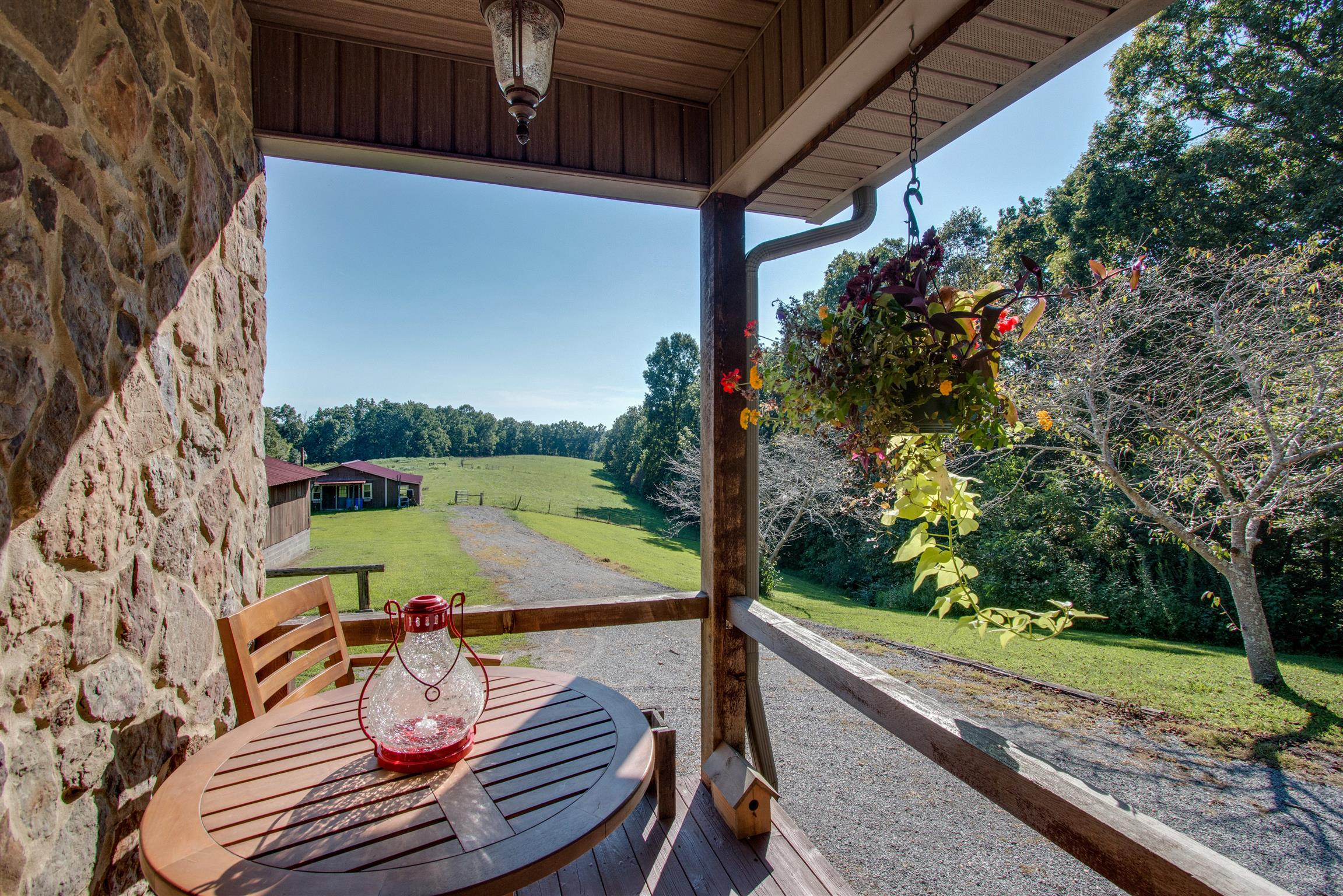 1740 Keyes Road Greenbrier, TN 37073 - Photo 4 of 30 Gallery Image 4
