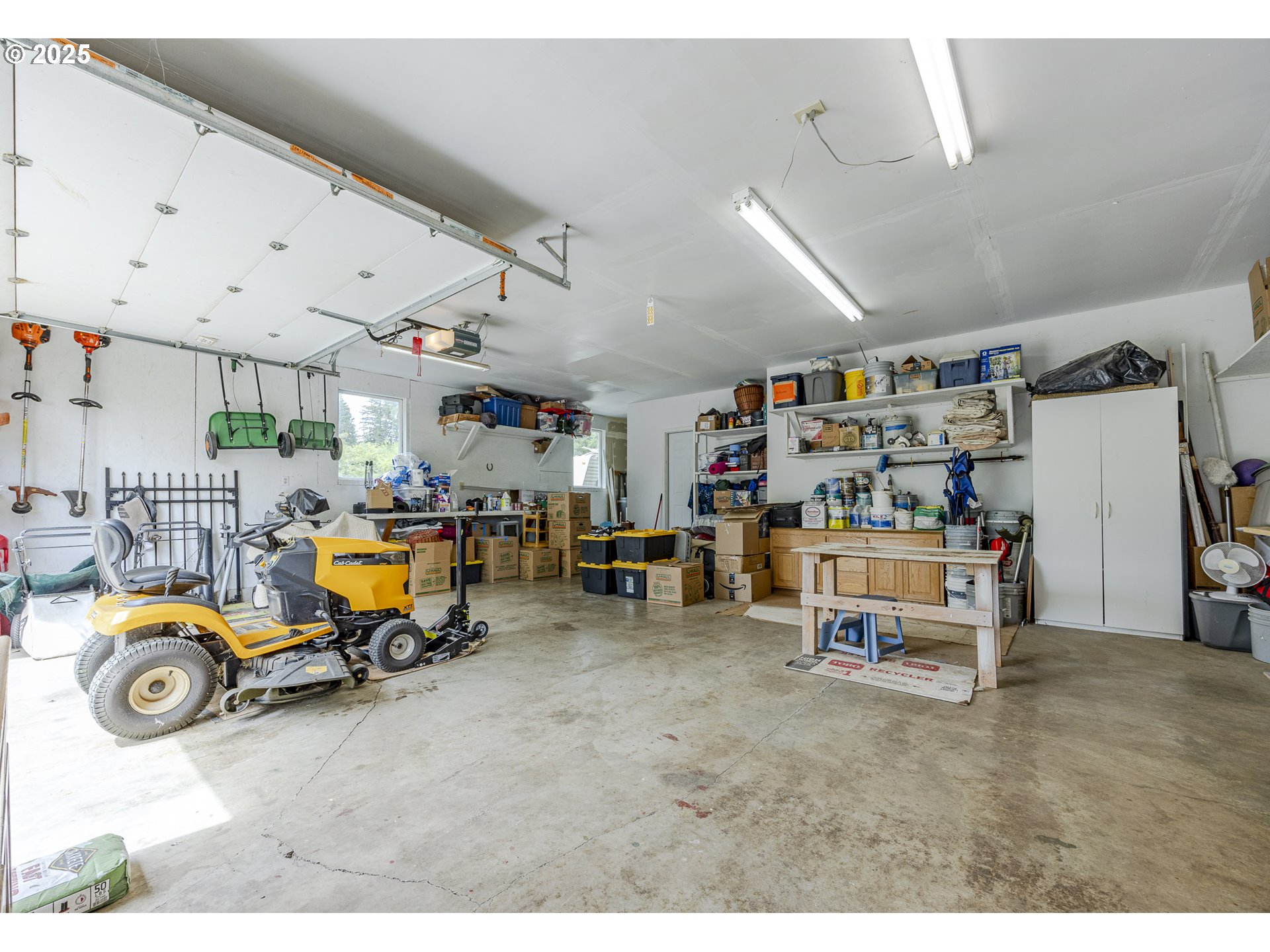 31097 Camas Swale Road Creswell, OR 97426 - Photo 41 of 48 Gallery Image 41
