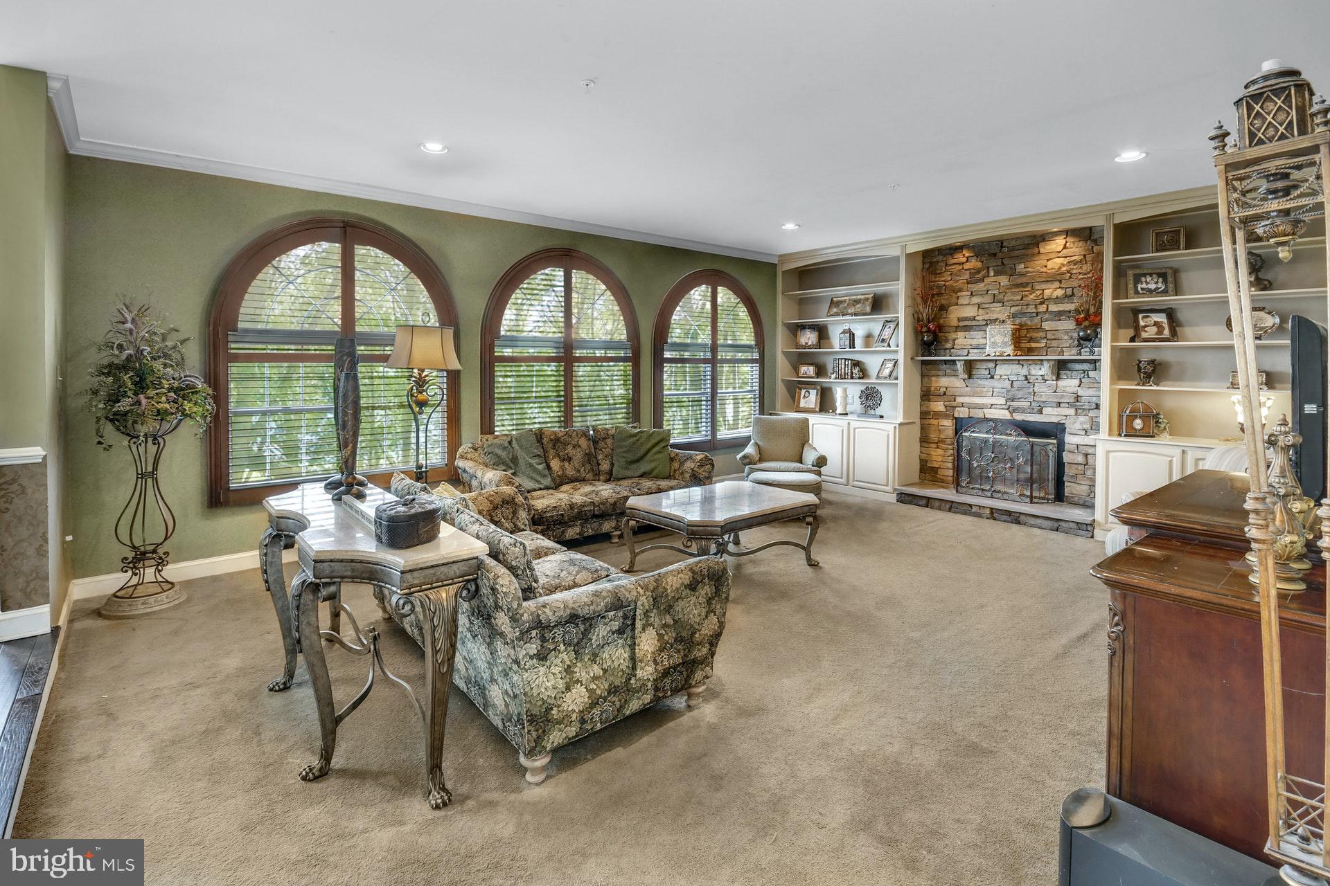 2530 Lockleigh Road Jamison, PA 18929 - Photo 10 of 25 Gallery Image 10