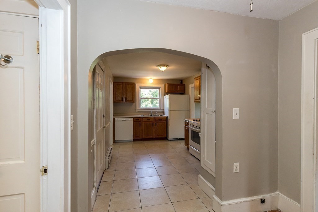 55-57 Dunstable Road Chelmsford, MA 01863 - Photo 17 of 34
