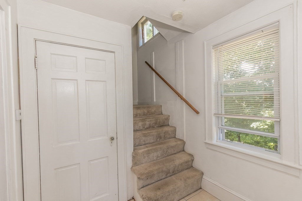55-57 Dunstable Road Chelmsford, MA 01863 - Photo 25 of 34