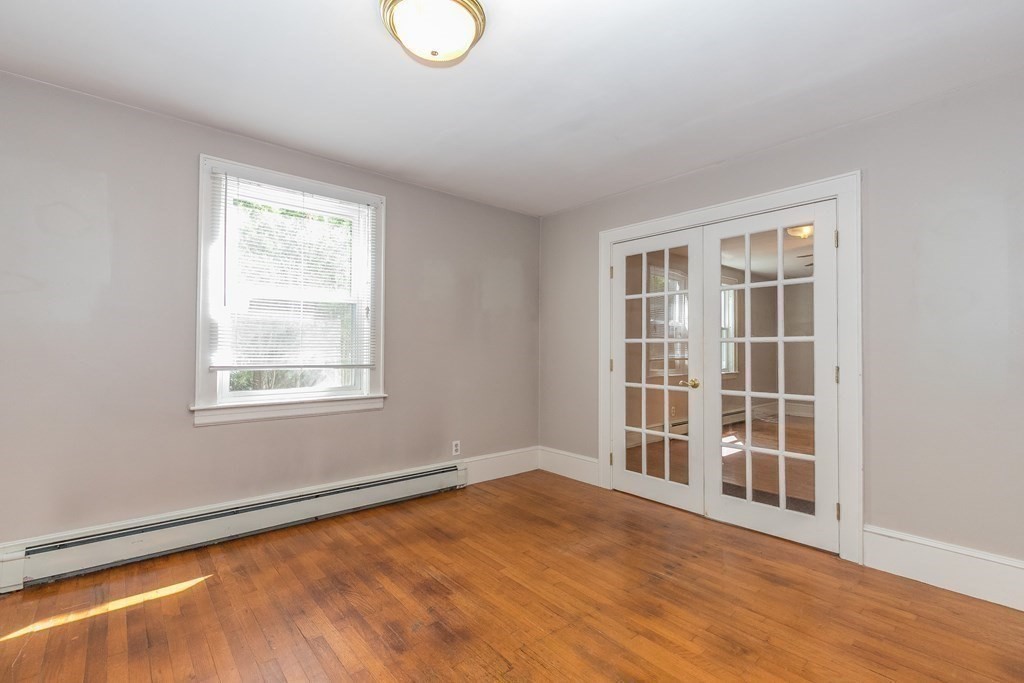 55-57 Dunstable Road Chelmsford, MA 01863 - Photo 8 of 34