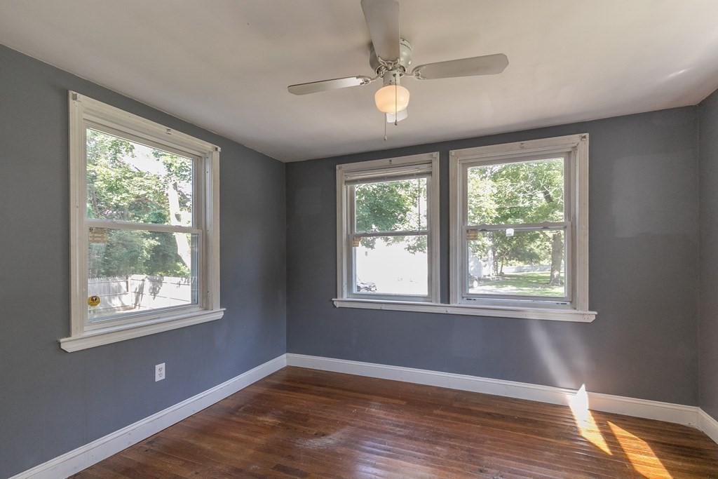 55-57 Dunstable Road Chelmsford, MA 01863 - Photo 9 of 34