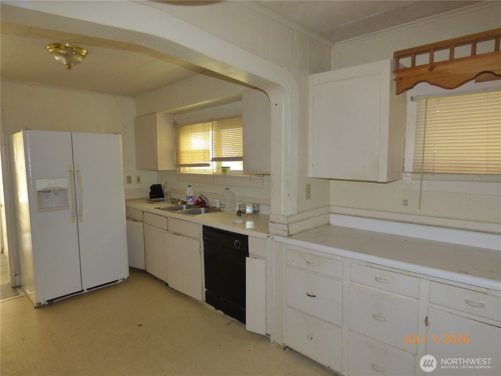 2218 West 5th Street Aberdeen, WA 98520 - Photo 5 of 12