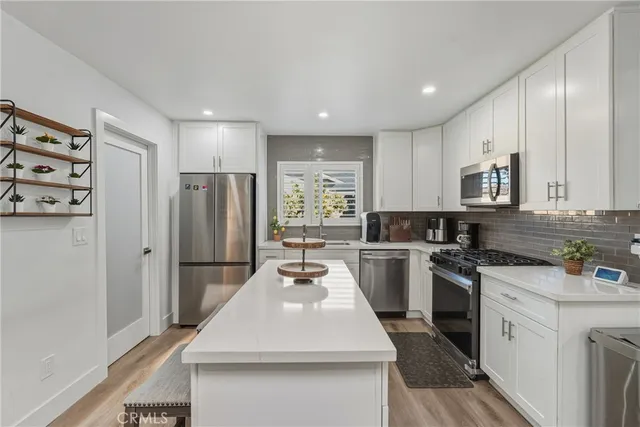 $1,349,000 | 15631 Plymouth Lane, Huntington Beach, CA 92647