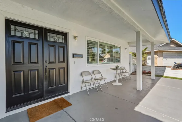 $1,349,000 | 15631 Plymouth Lane, Huntington Beach, CA 92647