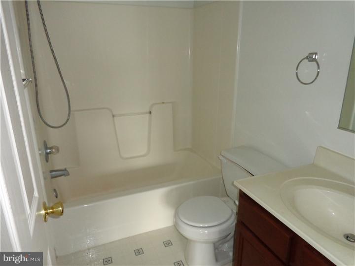 370 Sioux Court Sinking Spring, PA 19608 - Photo 9 of 18