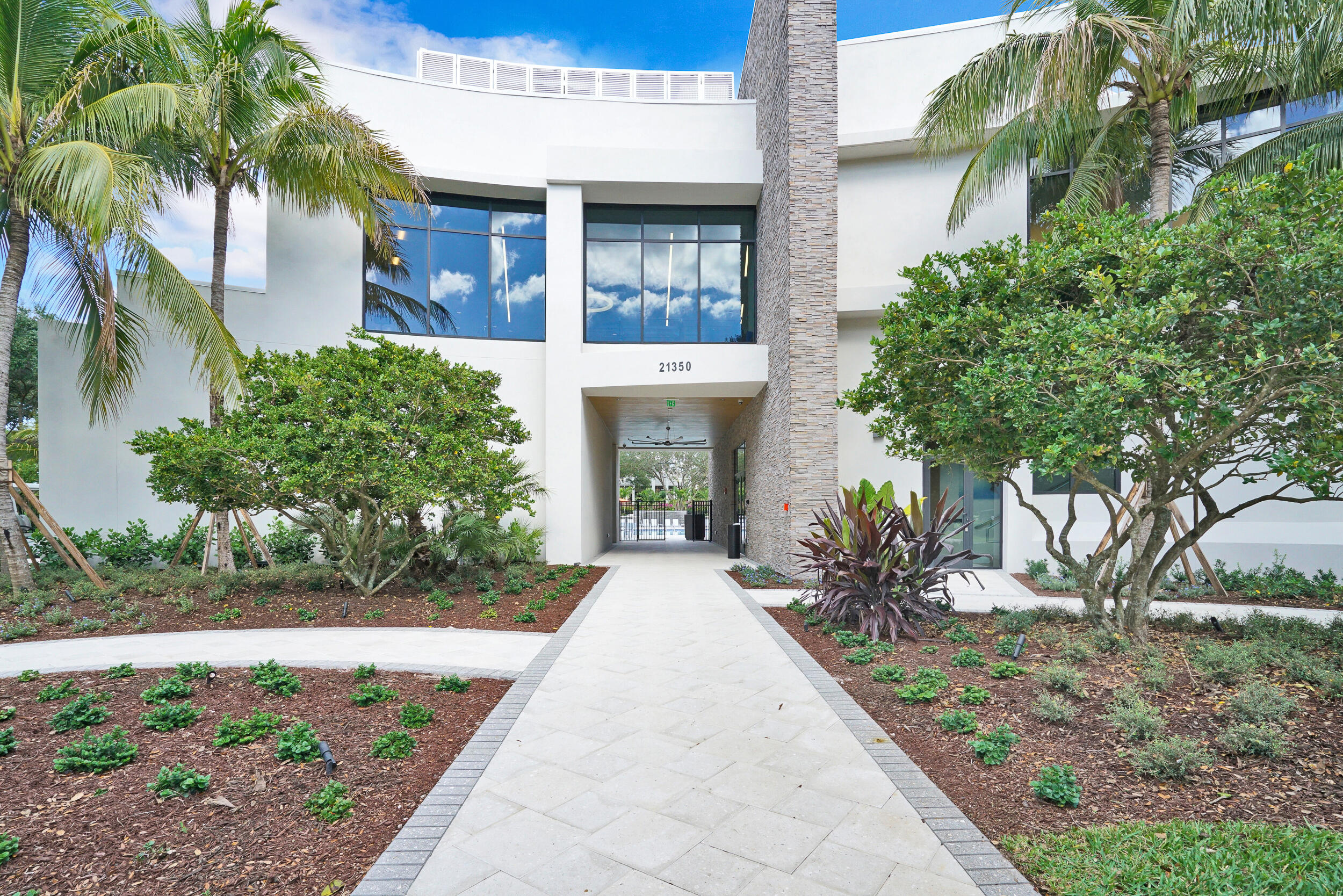 7156 Mandarin Drive Boca Raton, FL 33433 - Photo 56 of 70 7383 Orangewood Ln Apt 203-print-046-048