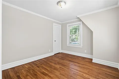 $430,000 | 6815 Lamar Avenue, Overland Park, KS 66204