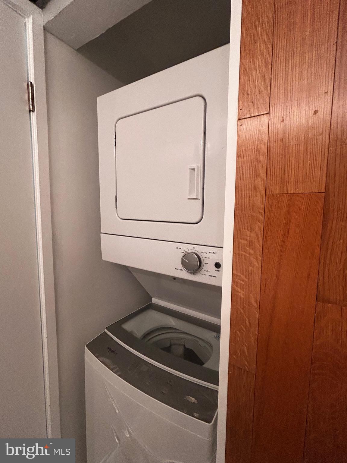 1601 Spring Garden Street, Unit 502 Philadelphia, PA 19130 - Photo 11 of 18 a utility room with dryer and washer