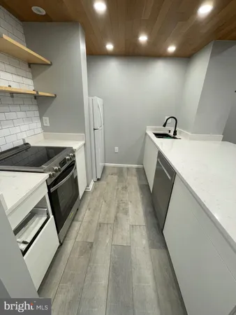 $129,000 | 1601 Spring Garden Street, Unit 502, Philadelphia, PA 19130