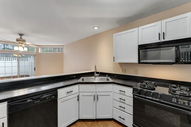 $344,500 | 82 Winding Brook Drive, South Burlington, VT 05403