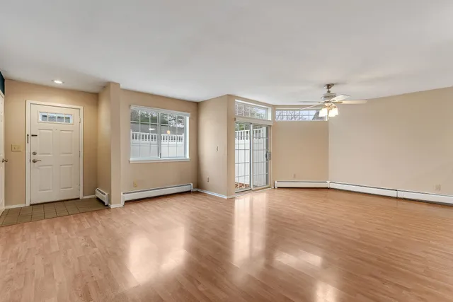 $344,500 | 82 Winding Brook Drive, South Burlington, VT 05403