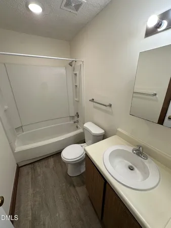 $1,245 | 3530 Ivy Commons Drive, Unit 102, Raleigh, NC 27606