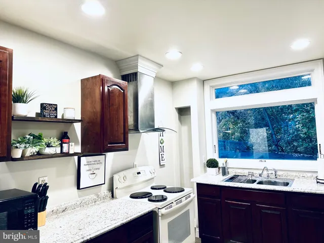 $350,000 | 301 Baltimore Avenue, Cumberland, MD 21502