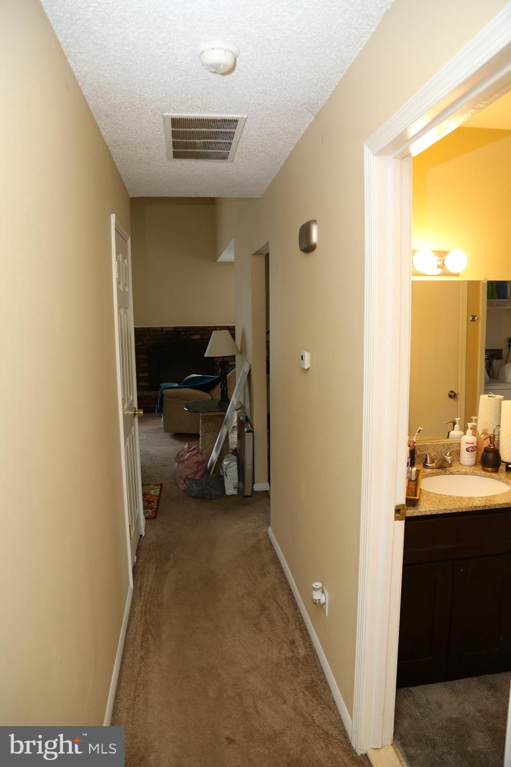 35 Cottage Gate Road Sicklerville, NJ 08081 - Photo 15 of 41