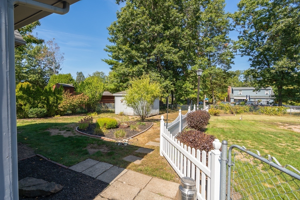 63 Pomeroy Street Easthampton, MA 01027 - Photo 9 of 42 a view of a garden with houses