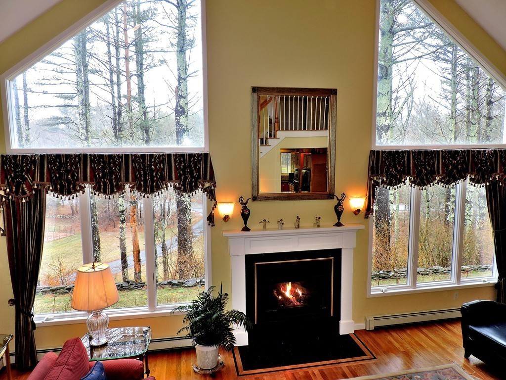 237 Long Pond Road Plymouth, MA 02360 - Photo 3 of 29 Gallery Image 3