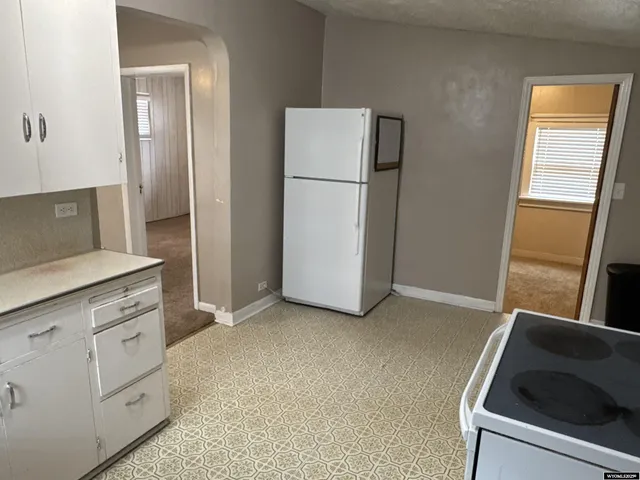 $160,000 | 1220 11th Street, Rock Springs, WY 82901