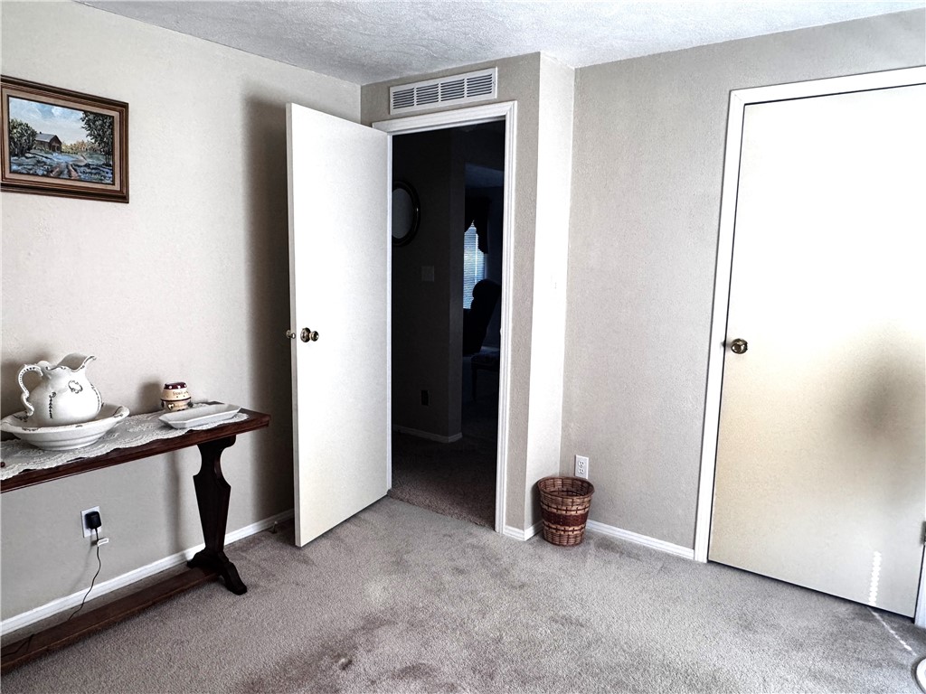 225 East North Street Assumption, IL 62510 - Photo 11 of 42
