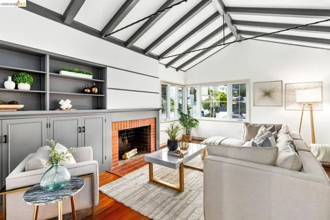 $998,000 | 4715 Proctor Avenue, Oakland, CA 94618