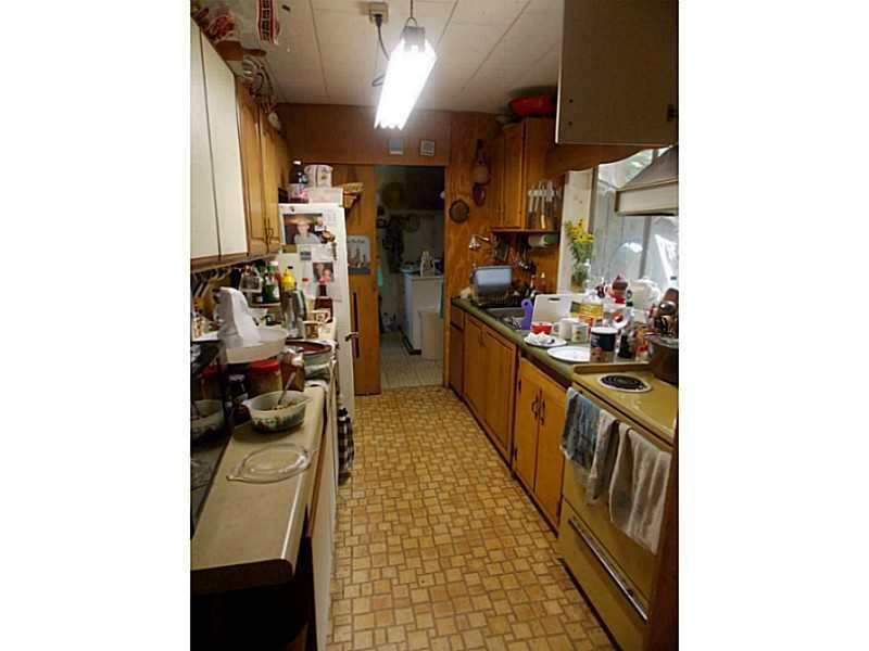 100 Ripley Road St. Albans, ME 04971 - Photo 17 of 35 Kitchen.