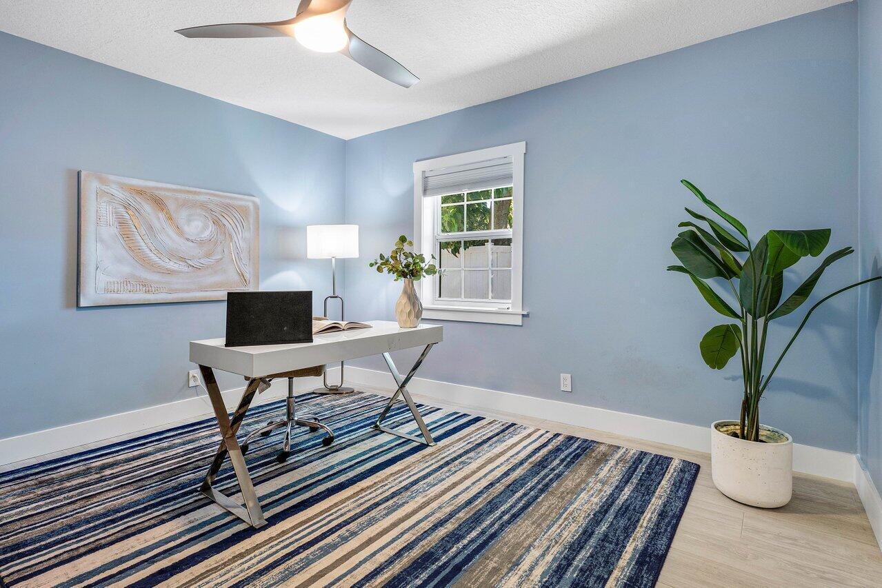 231 Northeast 14th Street Delray Beach, FL 33444 - Photo 16 of 29 016-231Northeast14thStreet-DelrayBeach-F