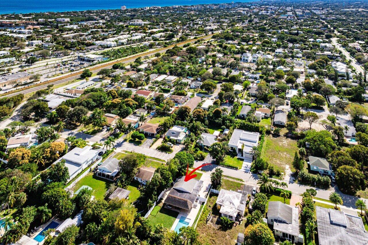 231 Northeast 14th Street Delray Beach, FL 33444 - Photo 25 of 29 039-231Northeast14thStreet-DelrayBeach-F