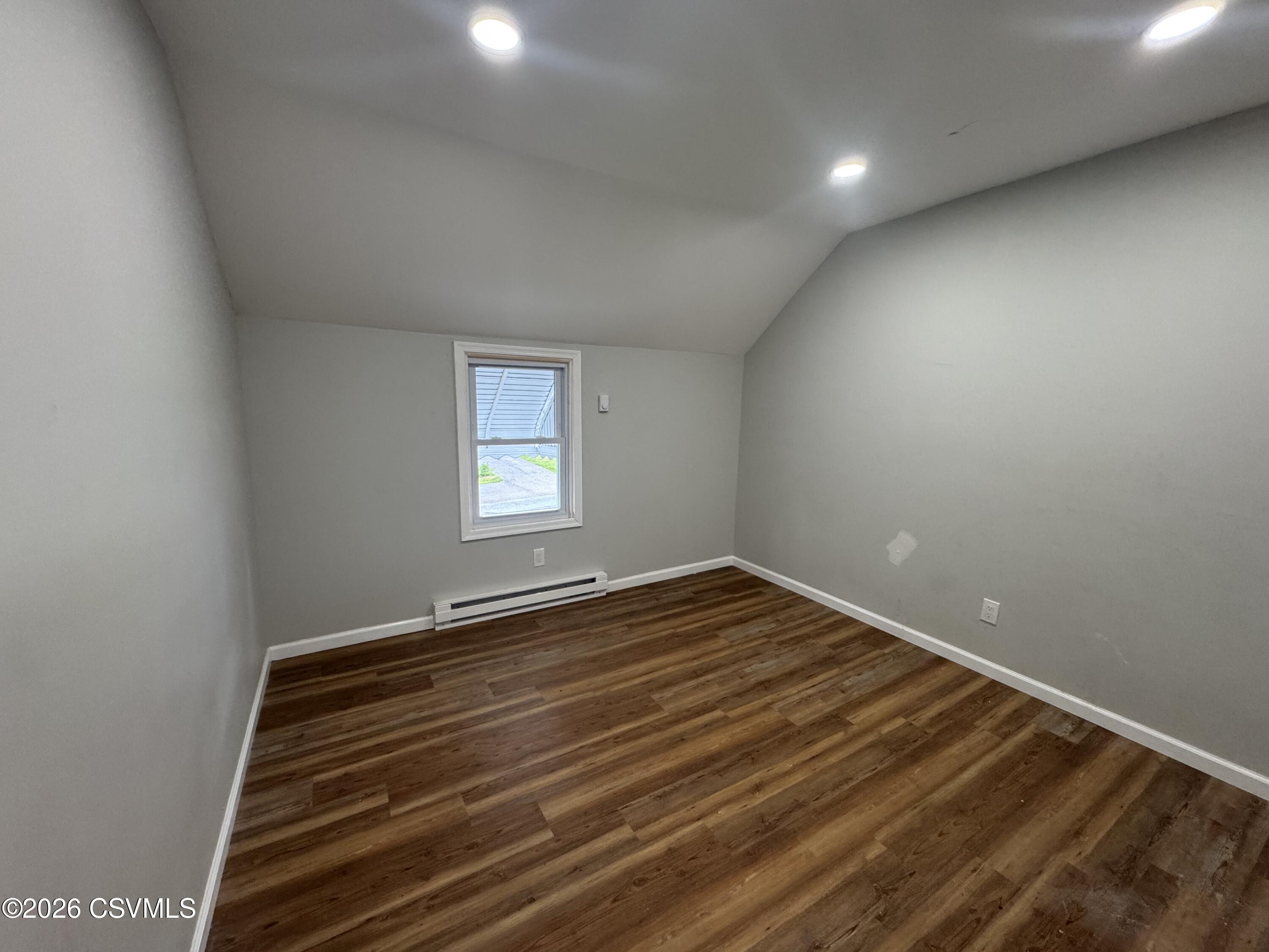 75 3rd Street Oneida, PA 18202 - Photo 10 of 16