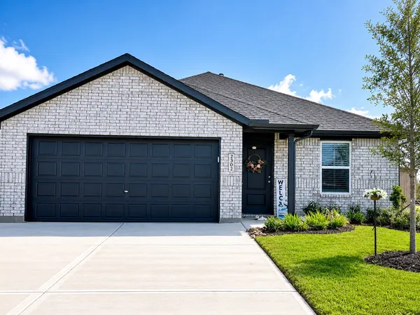 $2,550 | 2302 Still Bnd Lane, League City, TX 77573