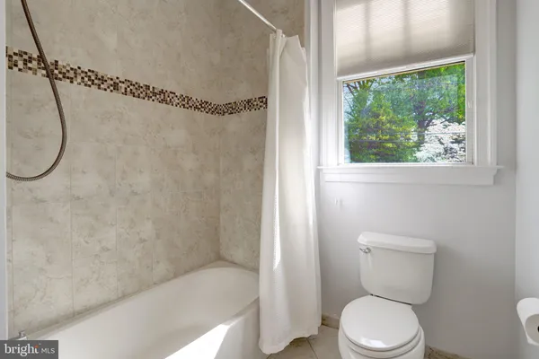 $7,500 | 2406 North Potomac Street, Arlington, VA 22205