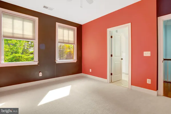 $7,500 | 2406 North Potomac Street, Arlington, VA 22205